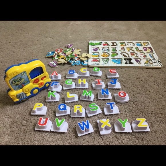 Melissa and Doug Peg Puzzle & Leapfrog Phonics Toy - Picture 11 of 12